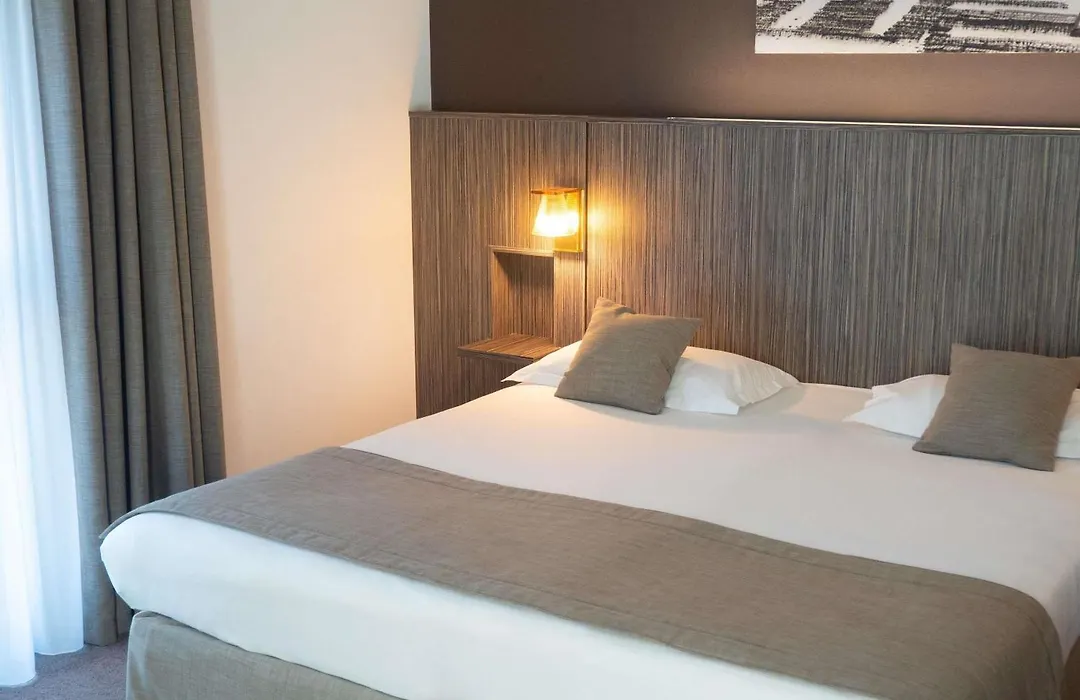 Mercure Saint Malo Balmoral-1